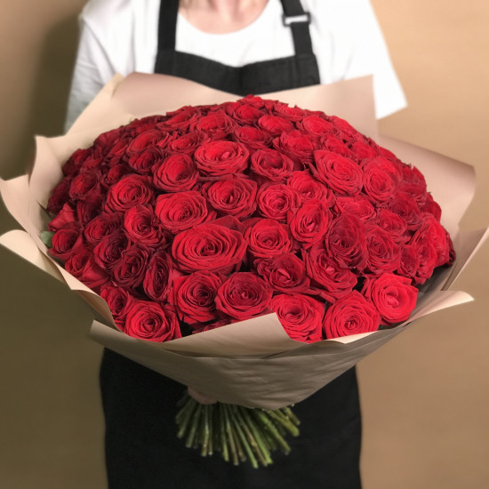 Купить цветы 101 роза за 1500 доставка цветы ясенево